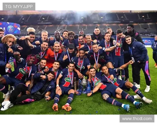 埃弗顿足球俱乐部历史回顾与未来展望：从传统豪门到重塑辉煌的挑战