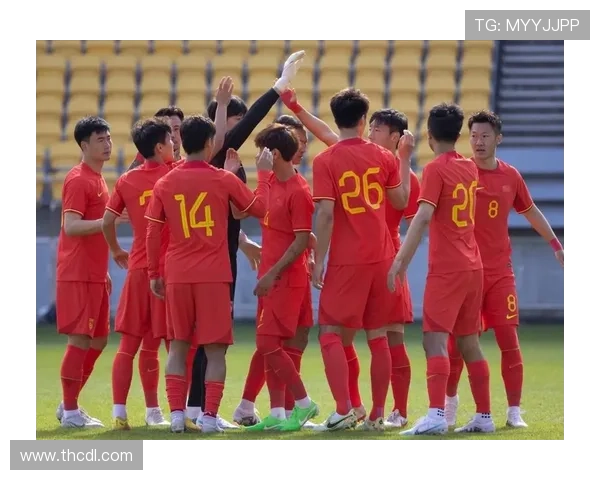 国足新帅亮相备战世预赛 年轻阵容冲击世界杯出线目标明确