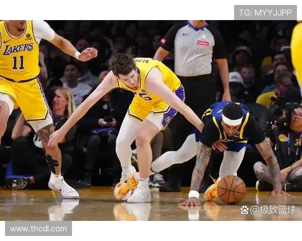 詹姆斯领衔湖人迎战勇士季前赛，浓眉受伤缺席或成关键变数